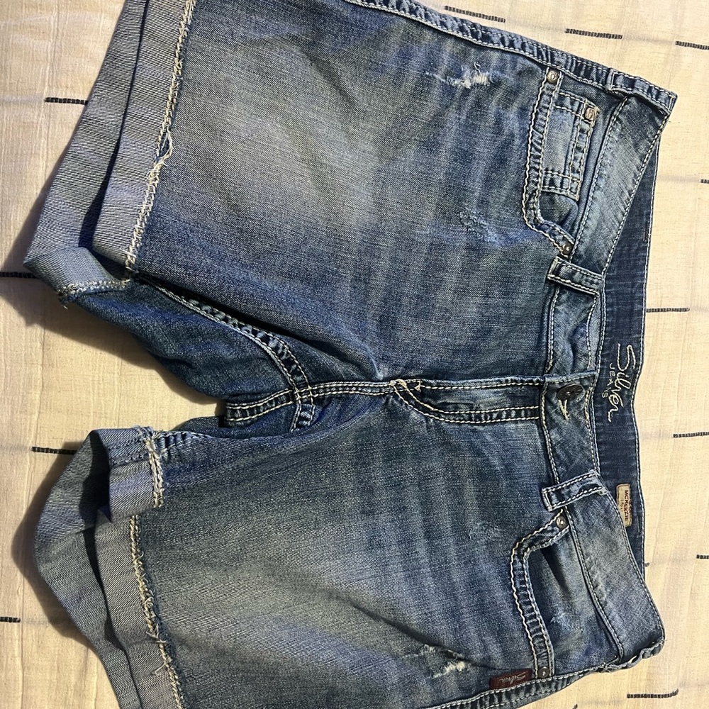 Women’s Silver McKenzie Shorts size 20